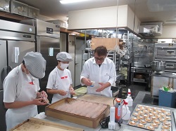 職場体験学習の風景です。