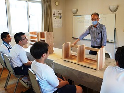 職場体験学習の風景です。