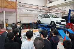 事務所等見学の風景です。